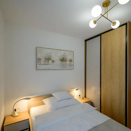 Czakó Luxury 6 Debrecen