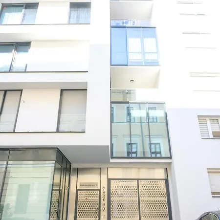 Czakó Luxury 6 Apartamento *