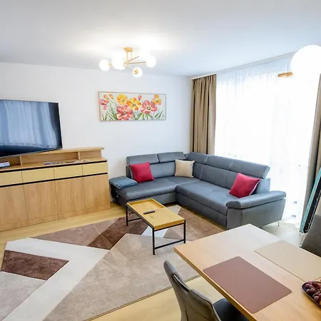 Czakó Luxury 6 * Debrecen